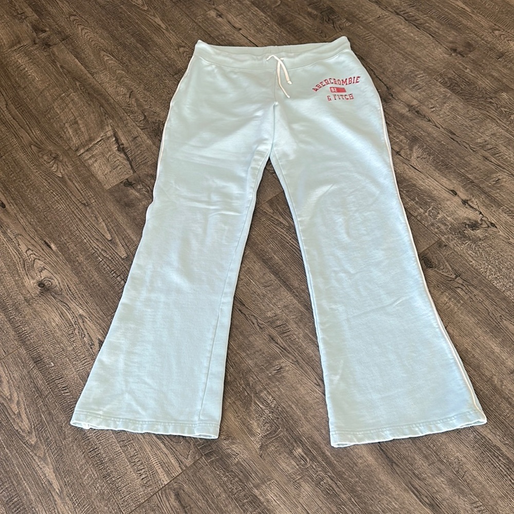 🪸A&F Casual Chic Flare Lounge Pant🪸